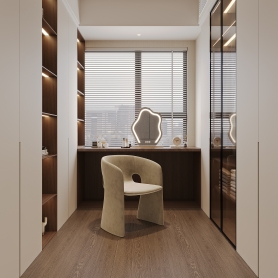 衣帽间一张静态，主卧室一个全景一张静态