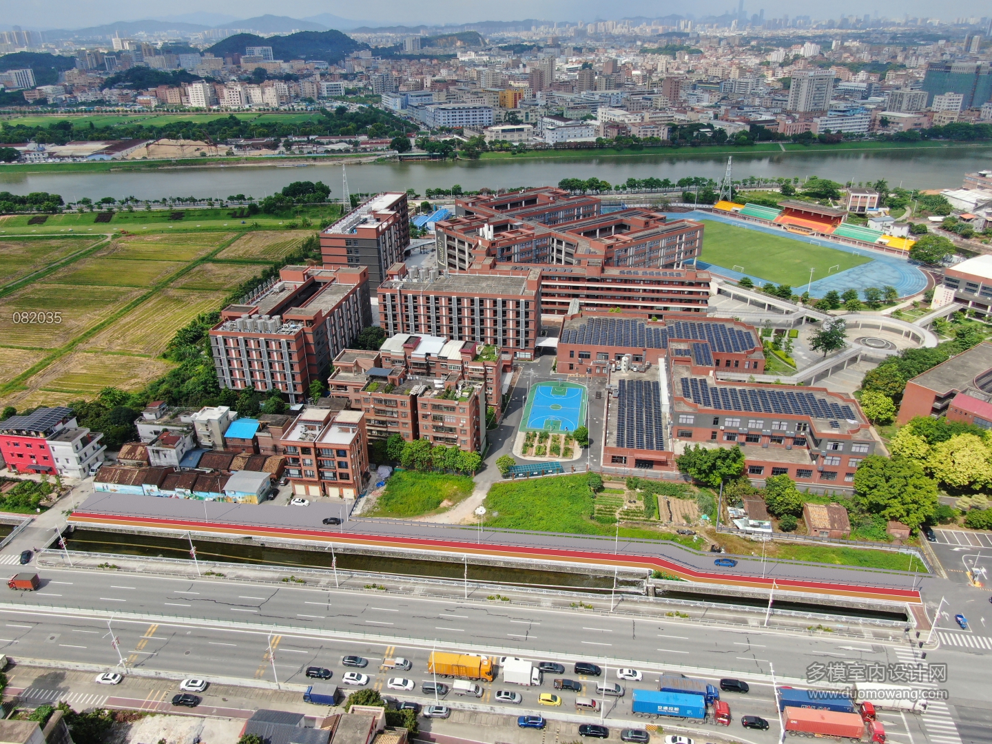 茶山中学旁二社地停车场 gai拷贝