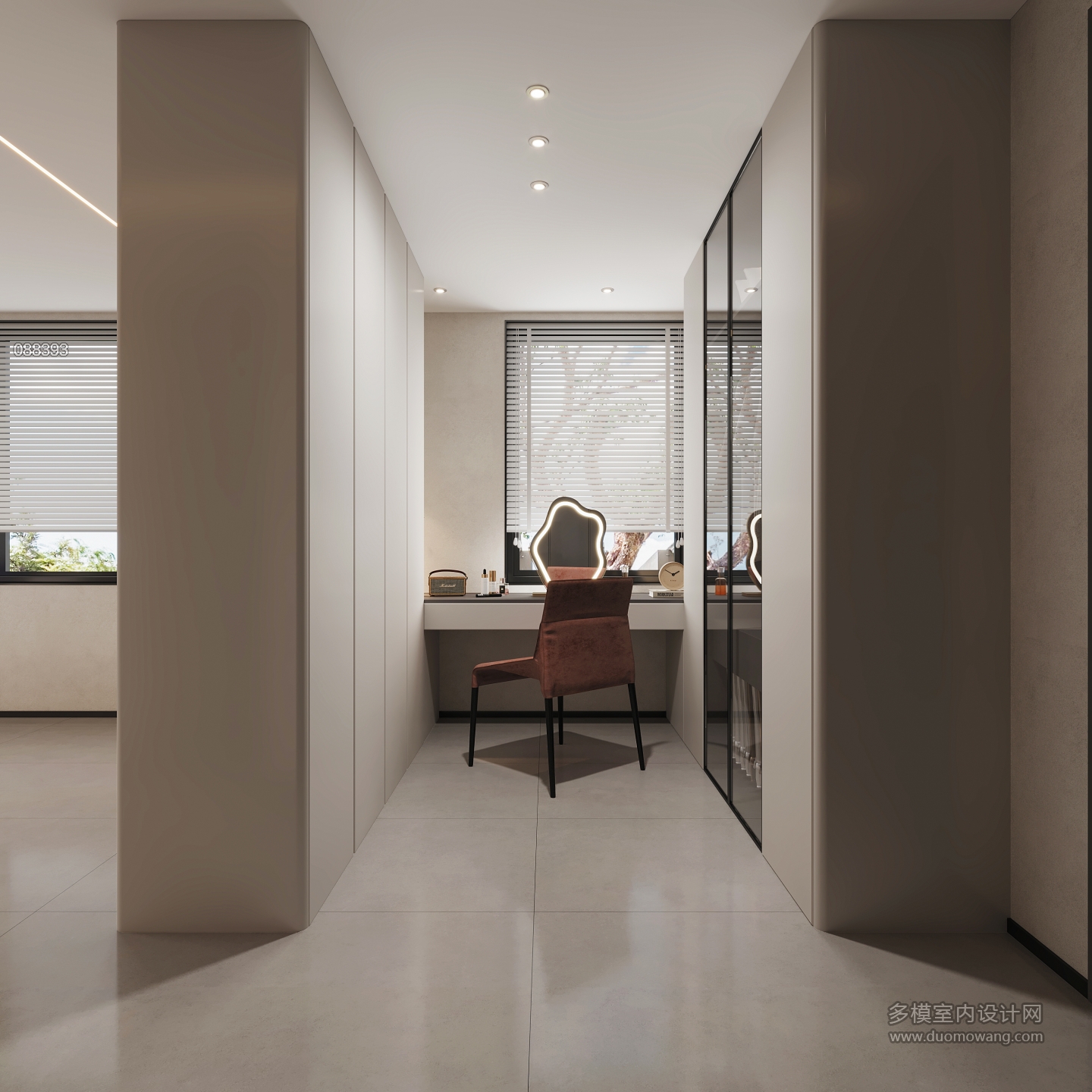 三楼主卧衣帽间