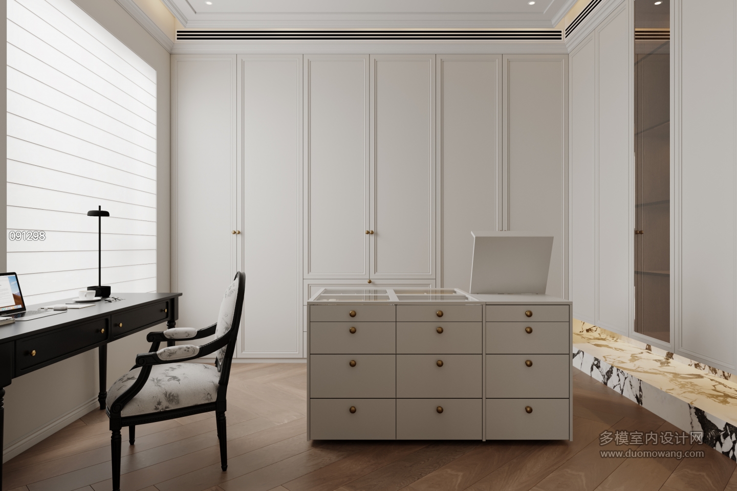 主卧室衣帽间静态