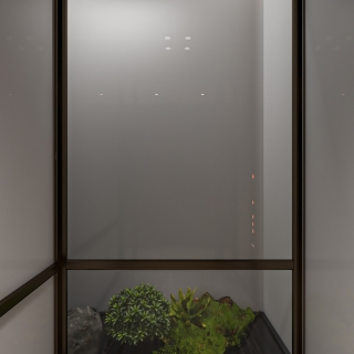 现代别墅三楼电梯间单张