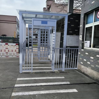 094942臧义U00015537ts1