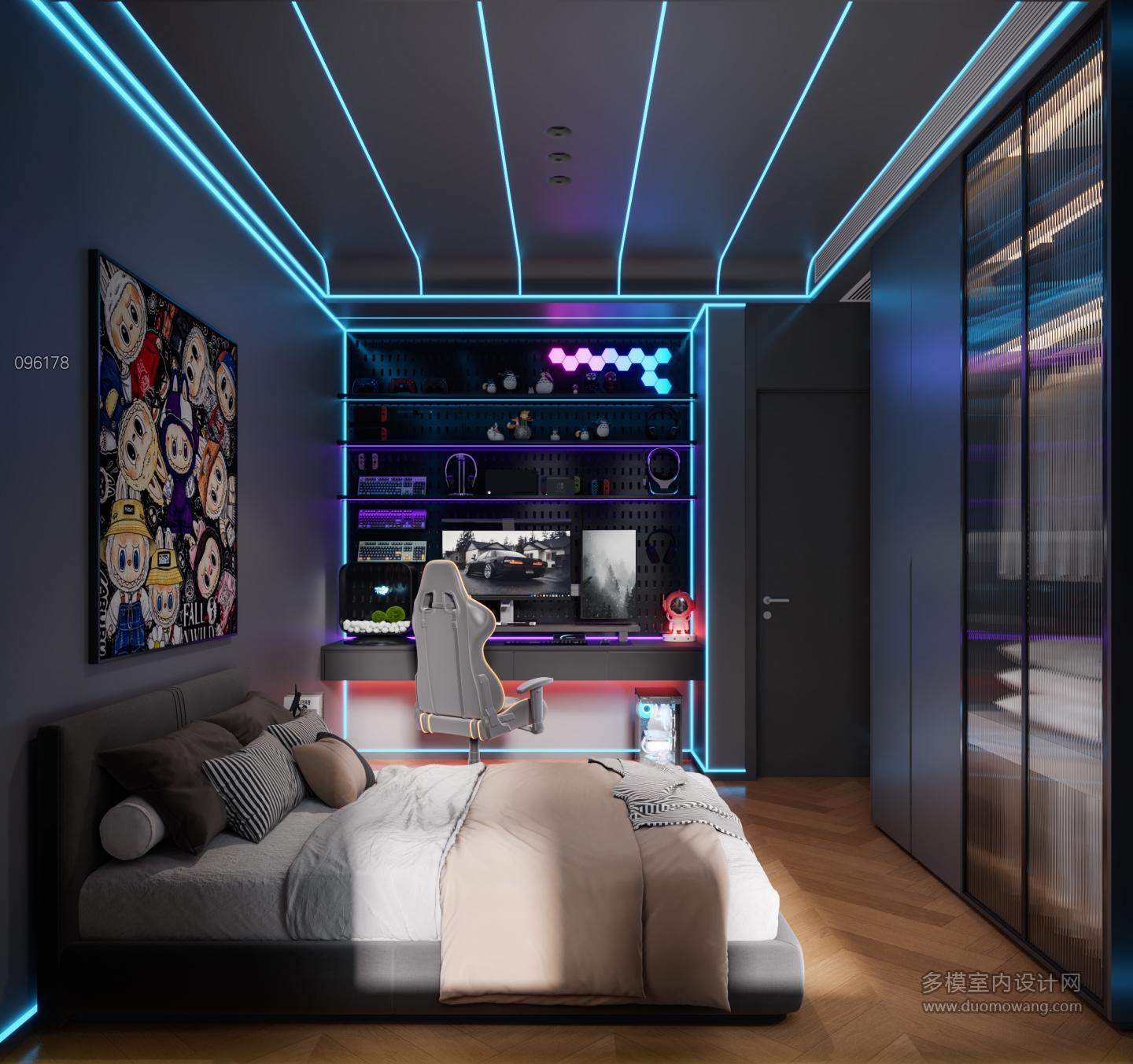 意式三楼电竞房