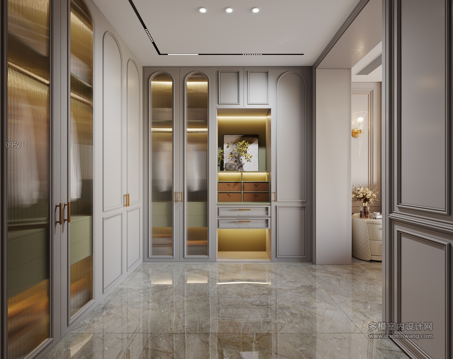 法式三层衣帽间